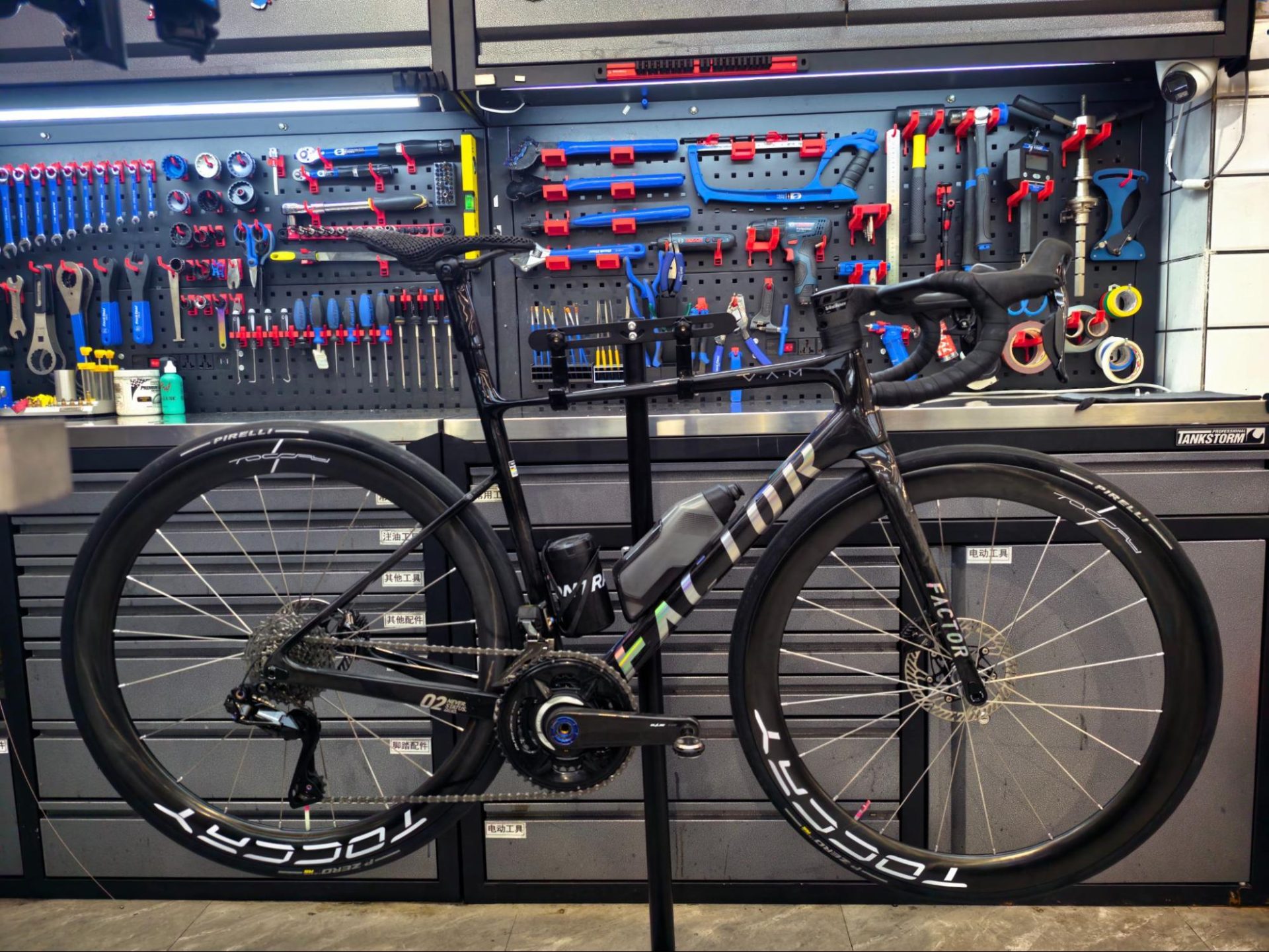 carbon wheels